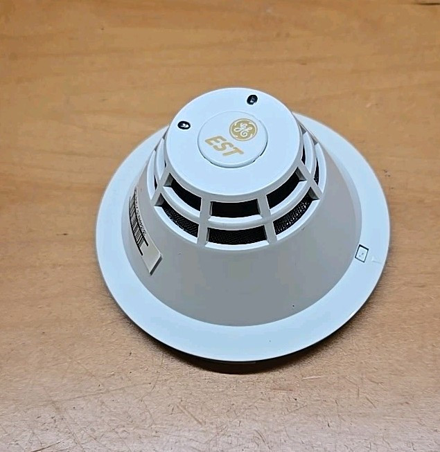 GE EST EDWARDS  SIGA-IPHS Intelligent Multi Sensor Smoke Detector bmc