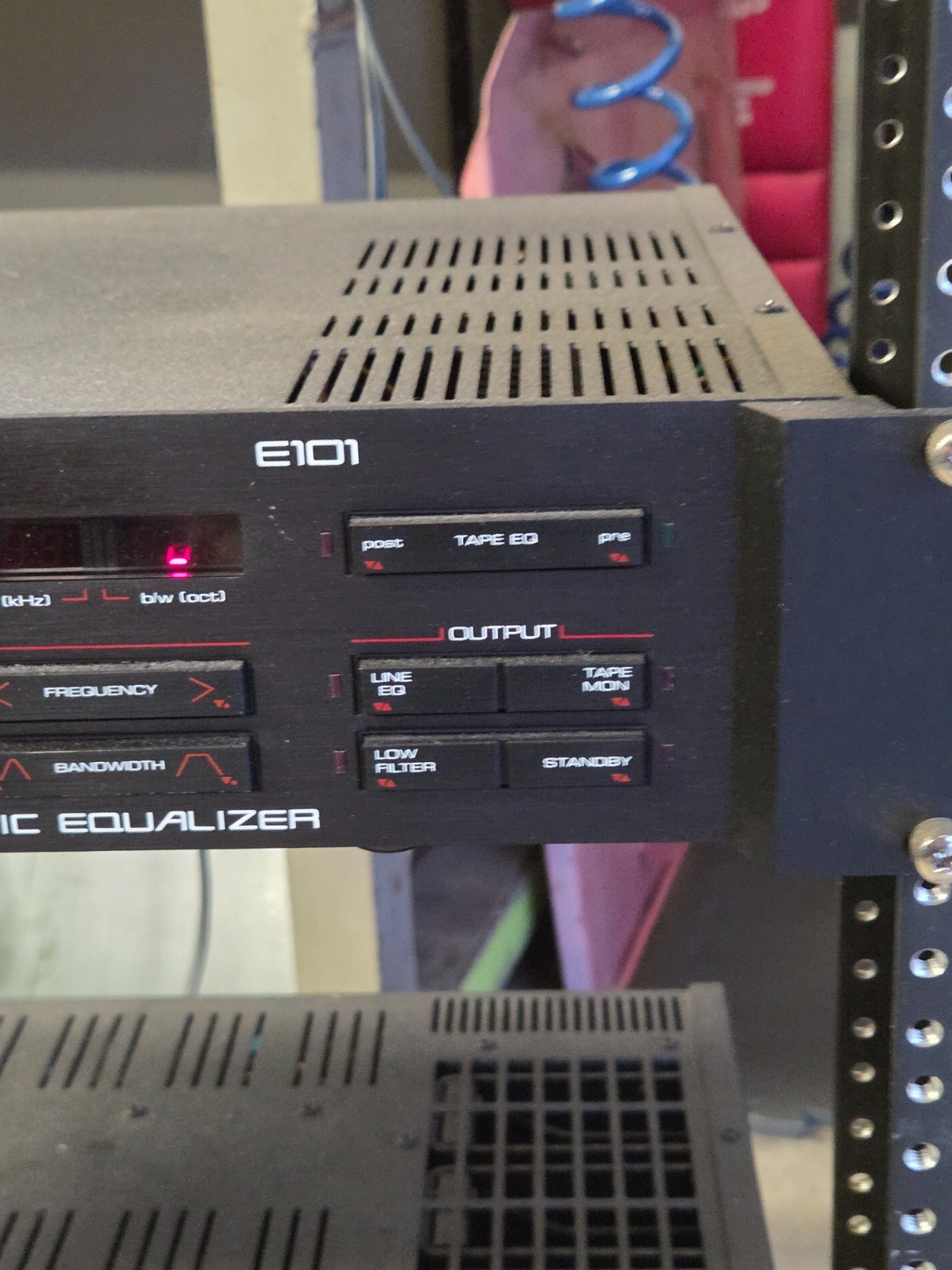 Vintage SAE Computer Direct-Line Stereo Equalizer Powers On