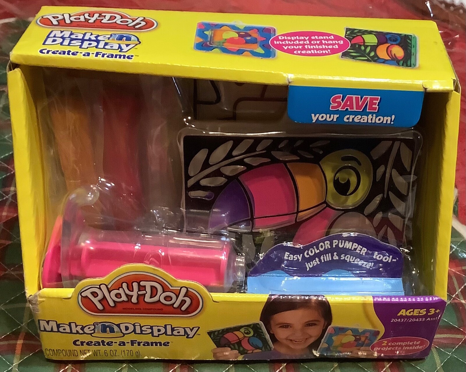 PLAY-DOH MAKE 'N DISPLAY CREATE A FRAME BRAND NEW
