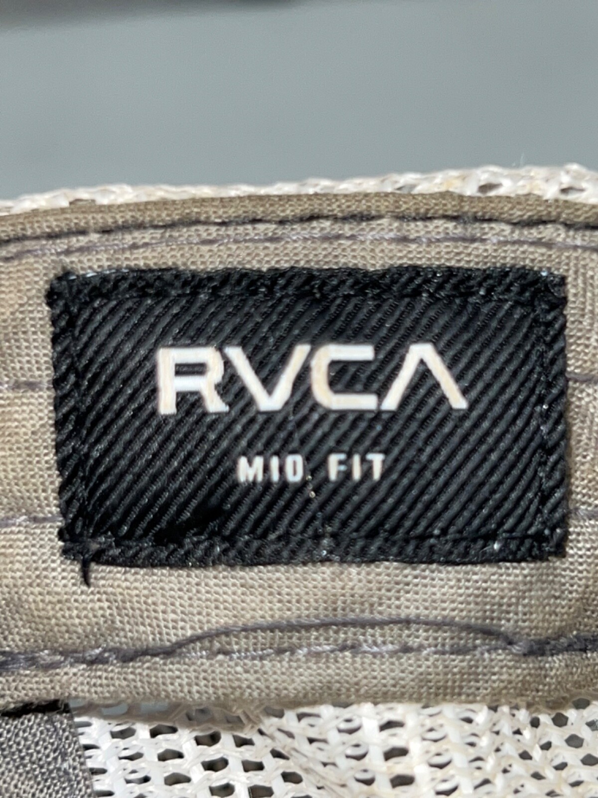 RVCA 2001 Leather Patch Diamond black White Fabric White Mesh HatCapSnapback EUC