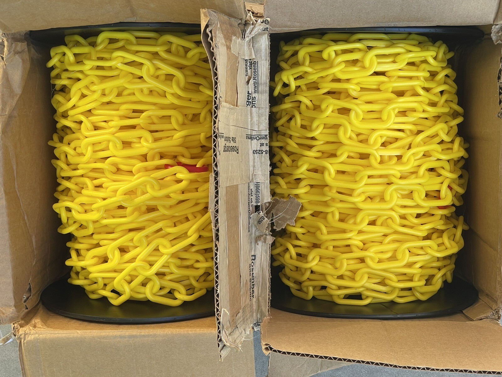 250 Feet of Plastic Yellow, Safety Barrier Event Chain New 2″ links