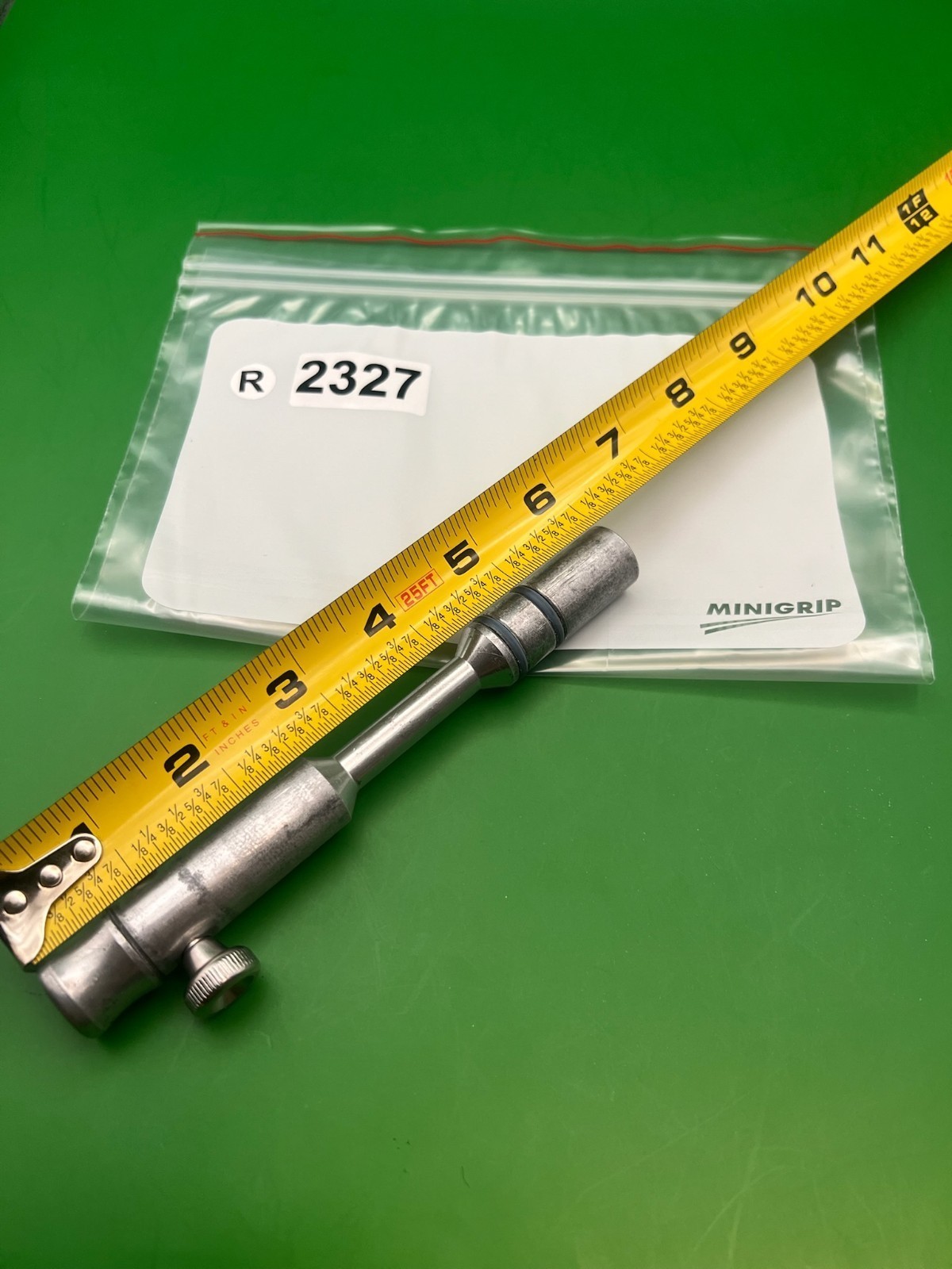 Autococker Bolt