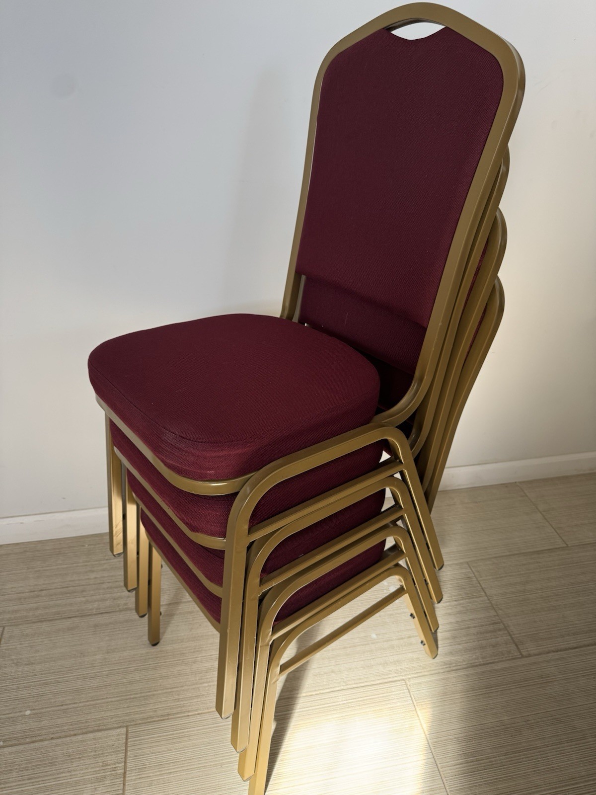Back Stacking Red Banquet Chairs In Burgundy Fabric-Gold Frame Set of 5 NEW