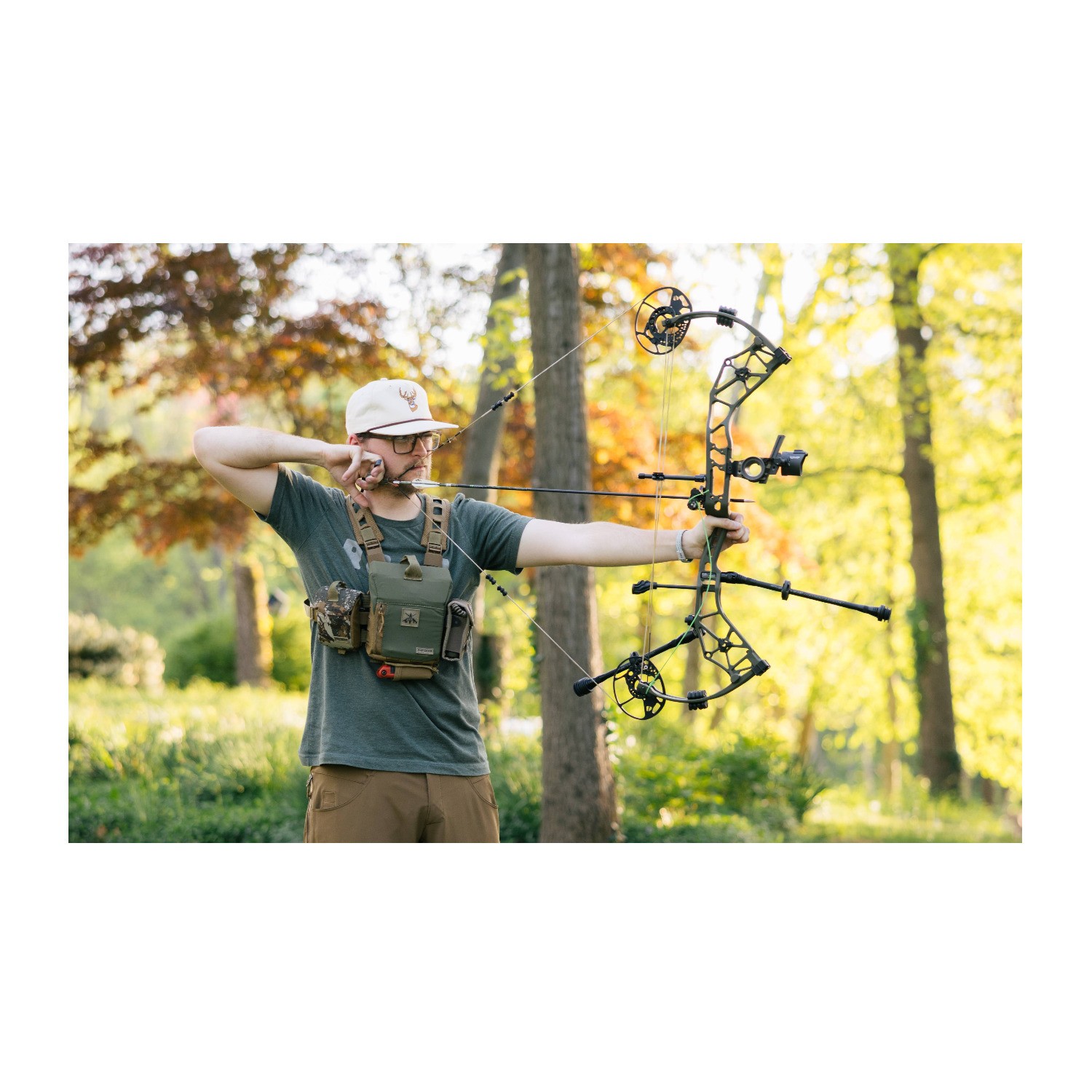 Alaskan XT 335 FPS Compound Bow (Right Hand, Olive)