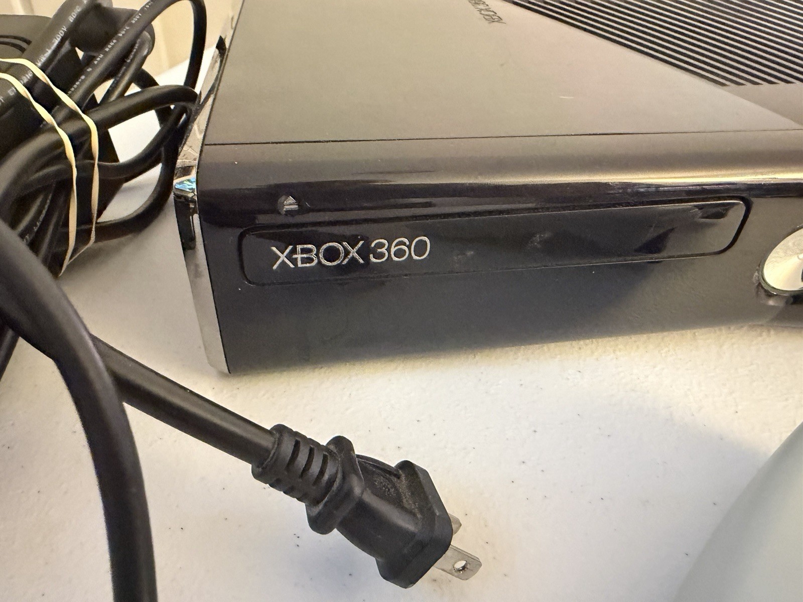 xbox 360 console bundle with games