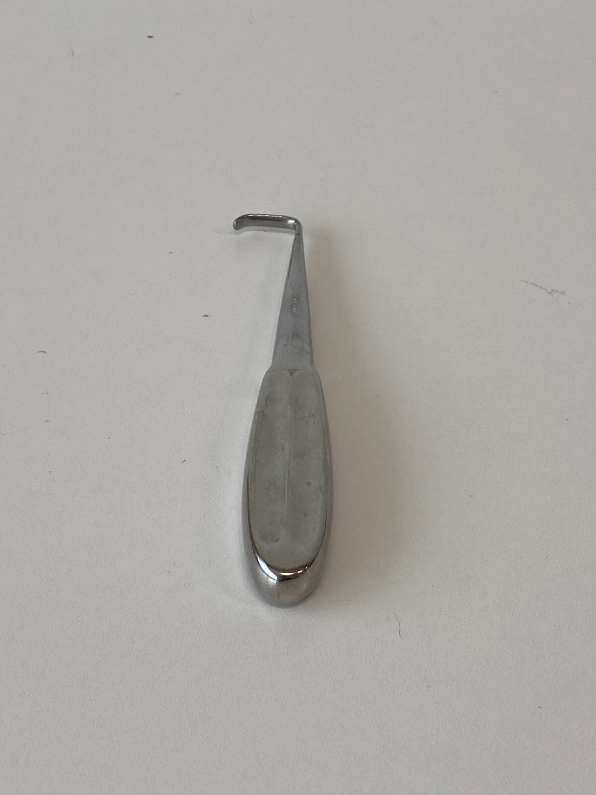L24: Weck 481610 Lahey Retractor