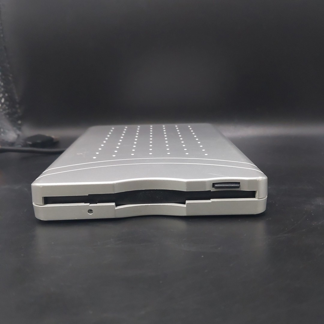 Dynex External Floppy Disk Drive DX-EF101 Gray Silver USB - Tested Working Used
