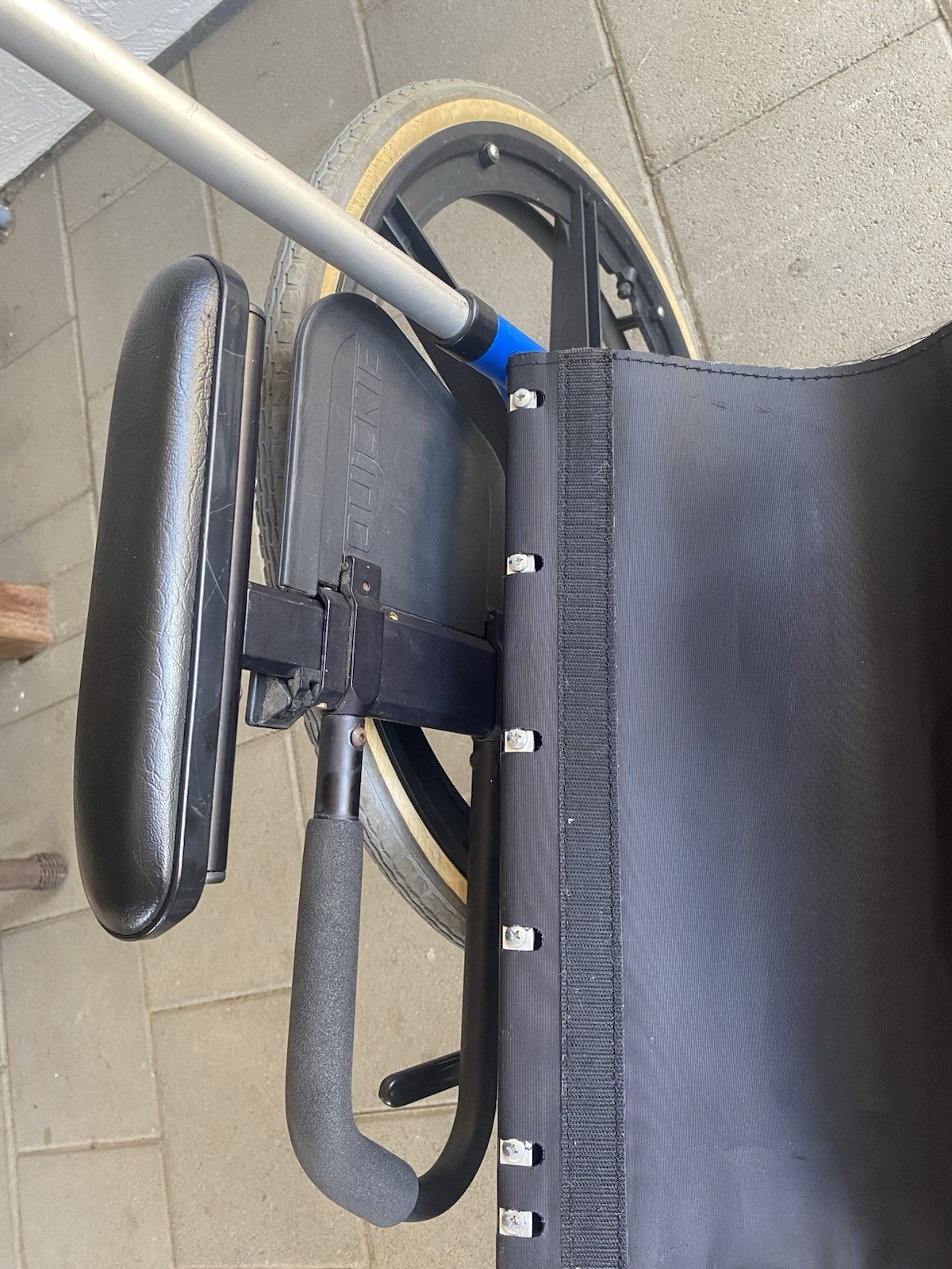 Quickie 2 wheelchair manual folding wheelchair 16”x19”x22”