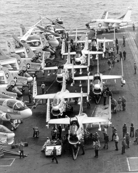 Carrier USS Enterprise during the evacuation of South Vietnam War 8x10 Photo 731