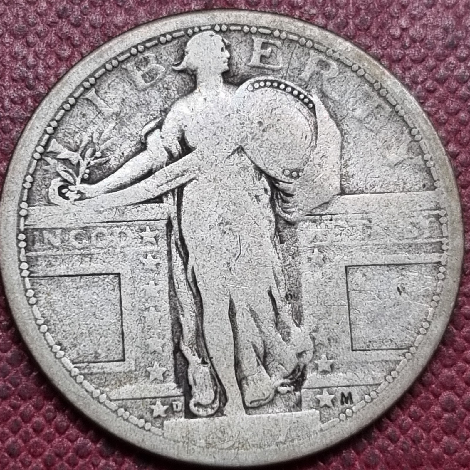 1917 D Type 1 Standing Liberty Quarter 25c Circulated #102653