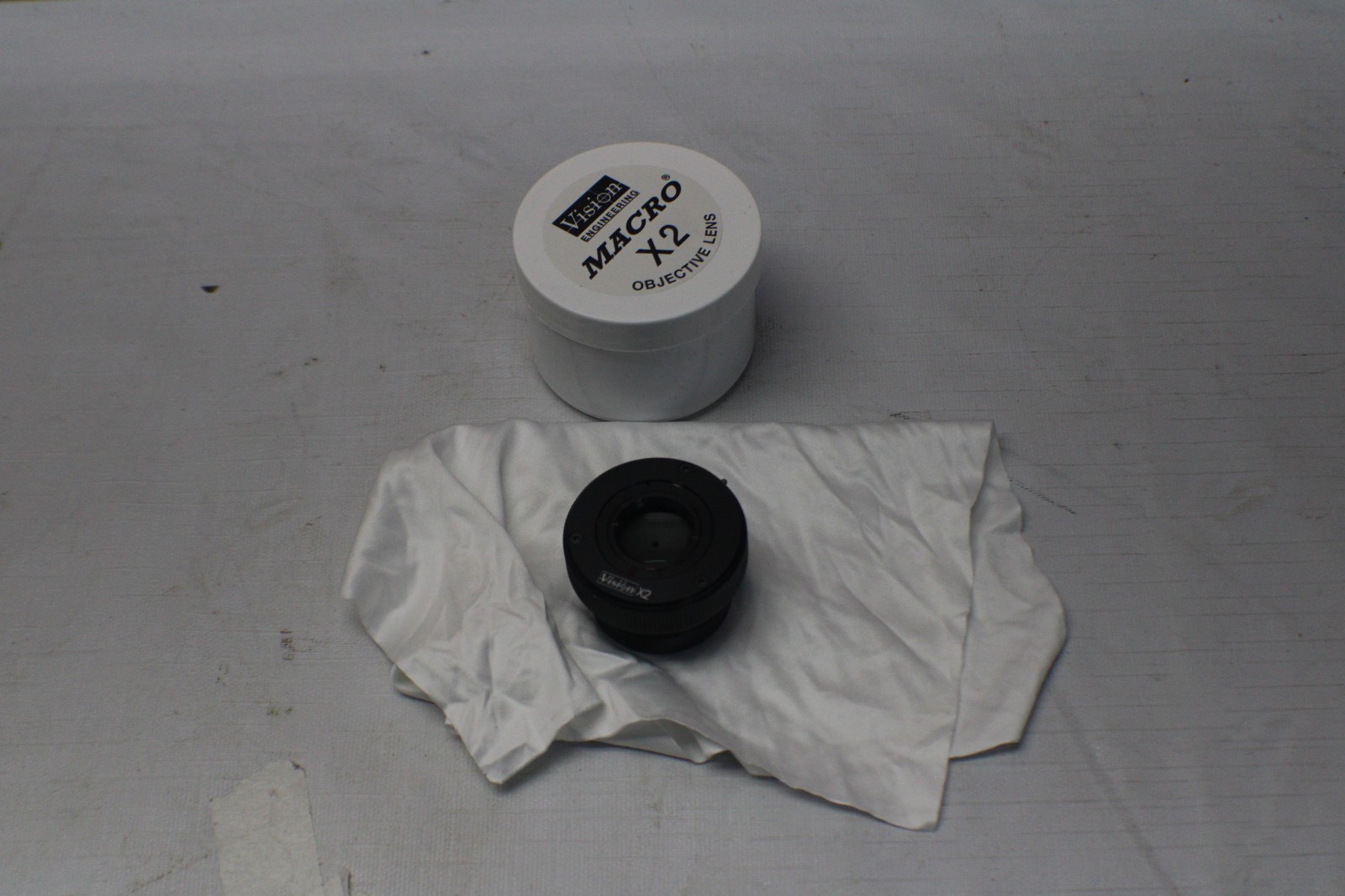 Vision Engineering Macro X2 Objective Lens No Scratches in Lens Very Good  #2