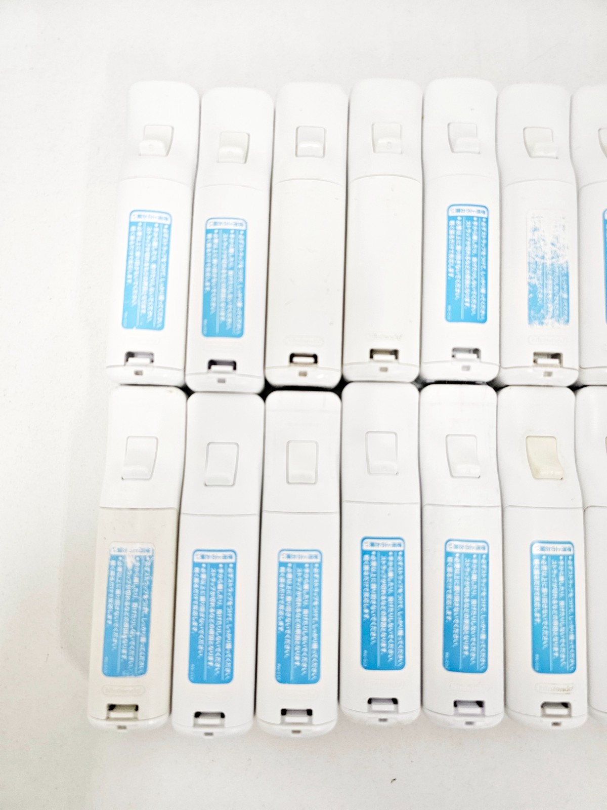 Nintendo Wii Controller Lot 20pc