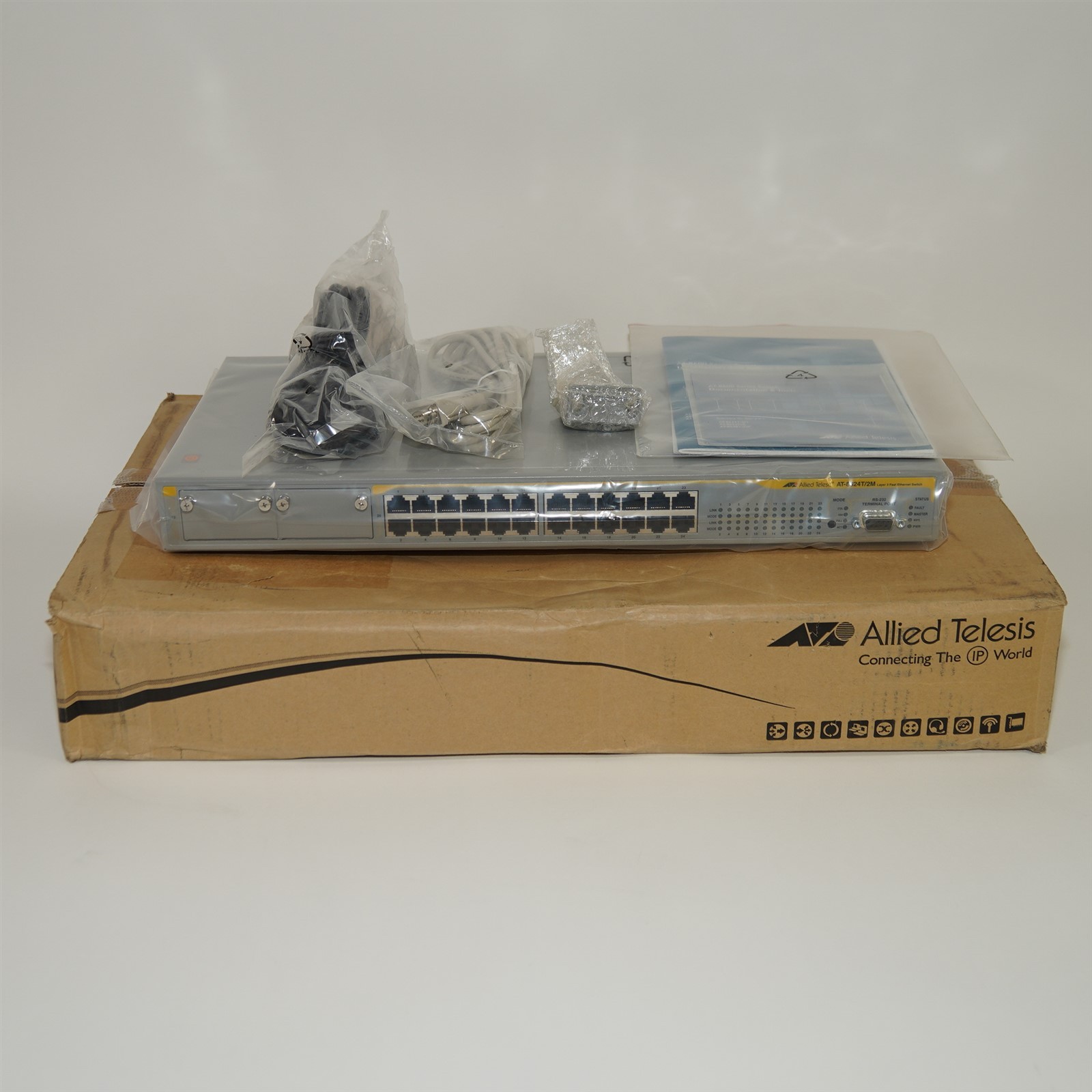 Allied Telesis AT-8624T/2M 24-Port L3 Layer 3 10/100 Fast Managed Network Switch