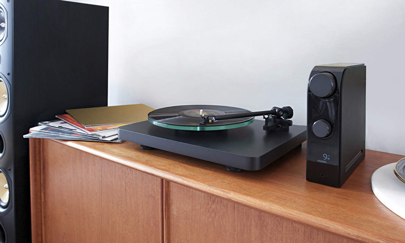 NAD D3045 Hybrid Digital DAC Amplifier