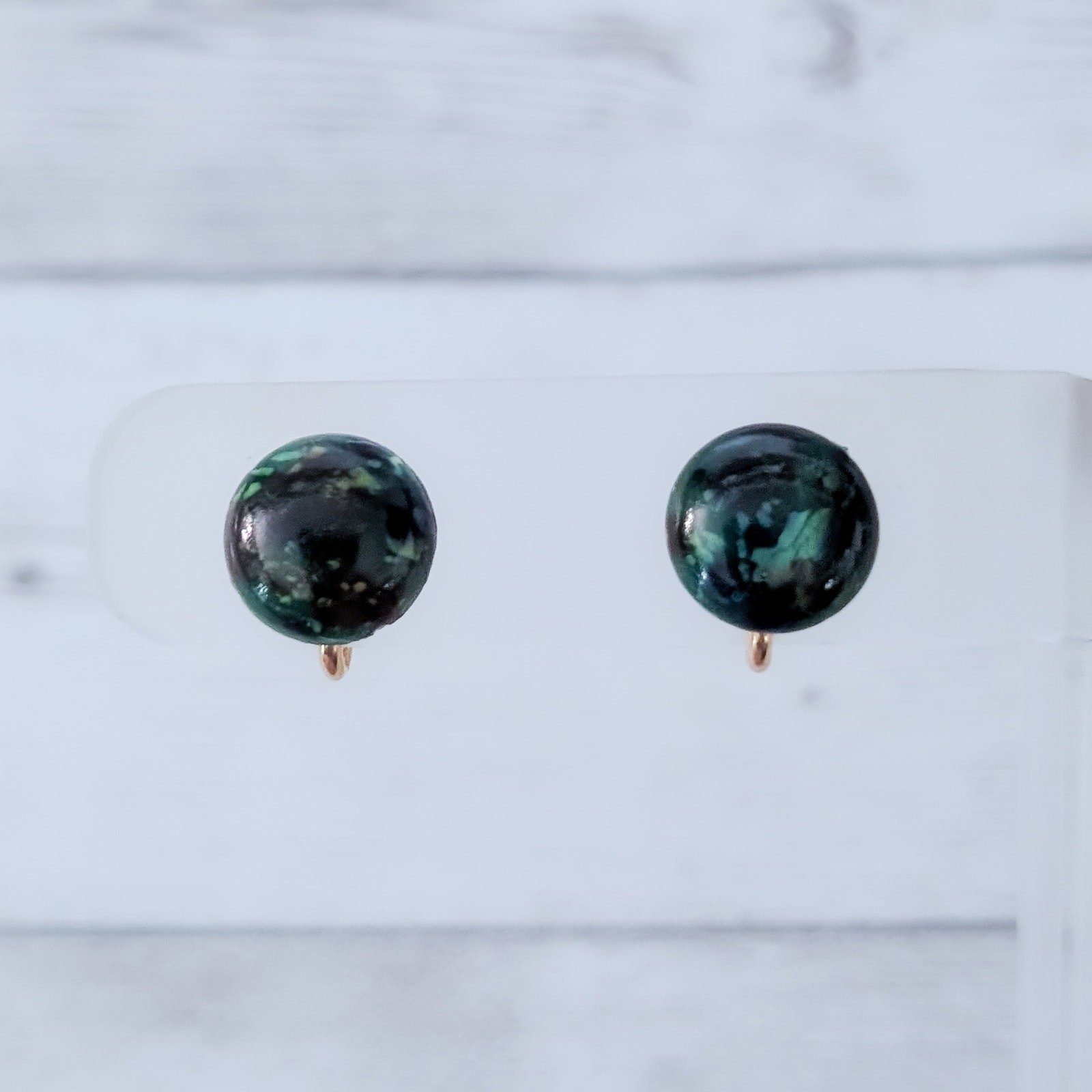 Vintage Clip On Earrings Green Tones 0.5" Dainty