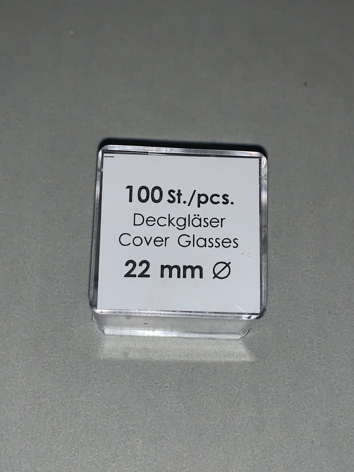 Deckglaser Cover Glasses 22 MM Round. 100 Pieces. Coverslips.