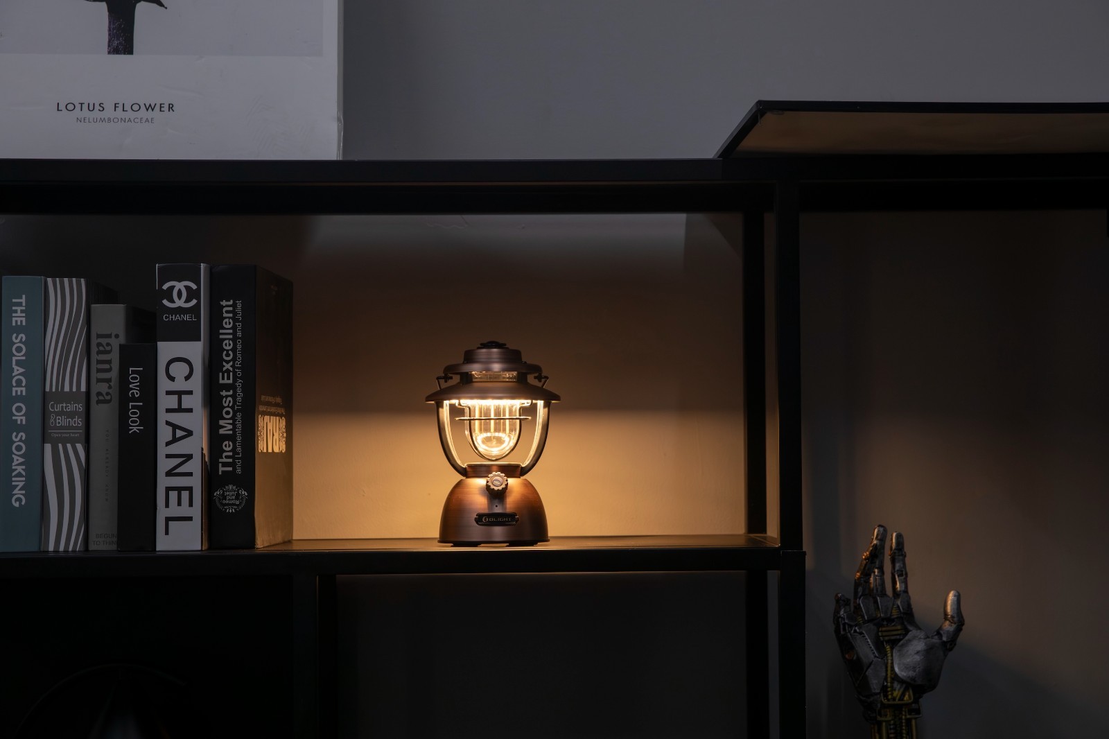 Olight Olantern Classic 2 Pro Smart, App Control, Solid Copper, 300 Lumens