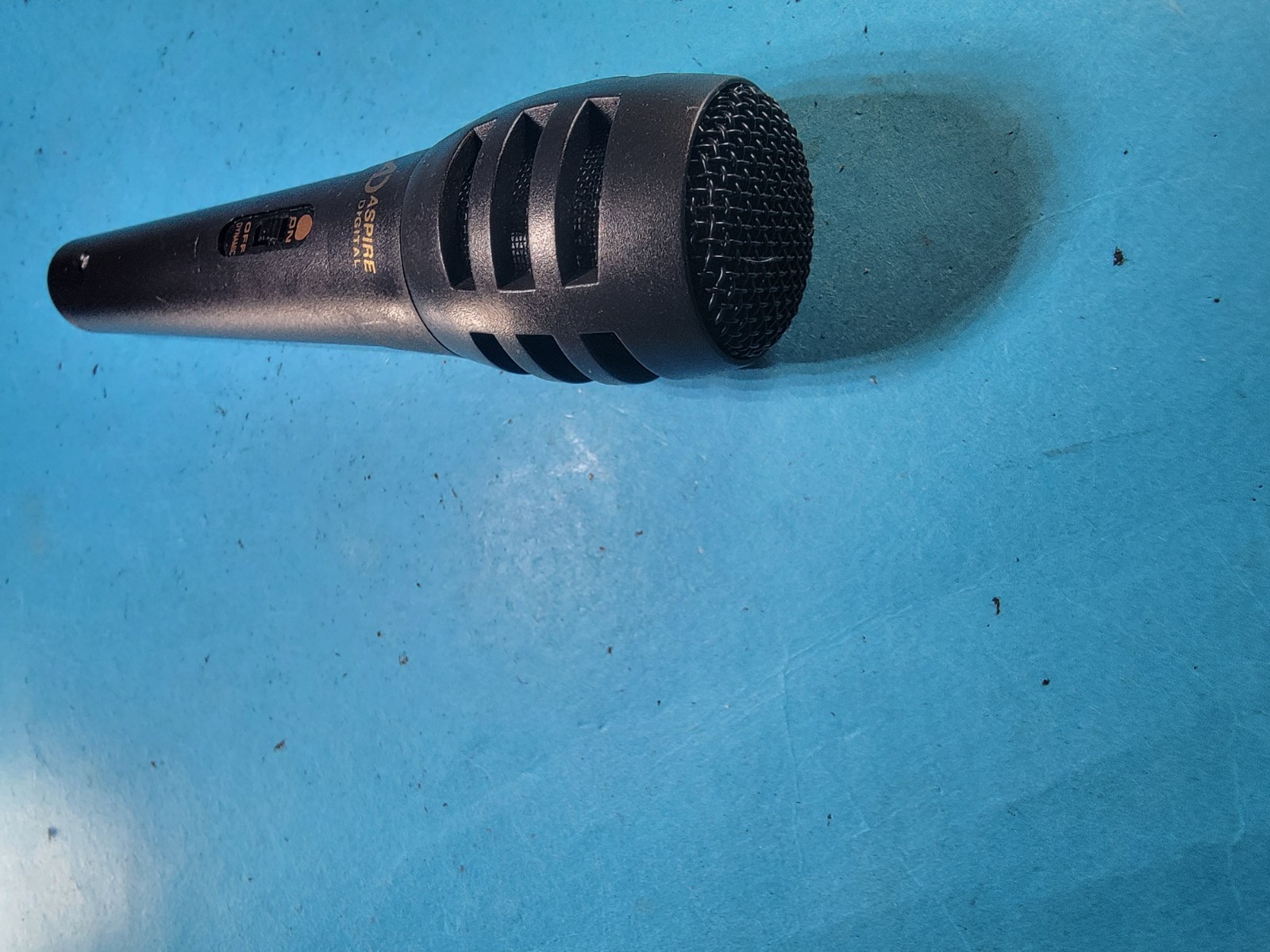 Black AD Aspire Digital Dynamic Recording Singing Microphone