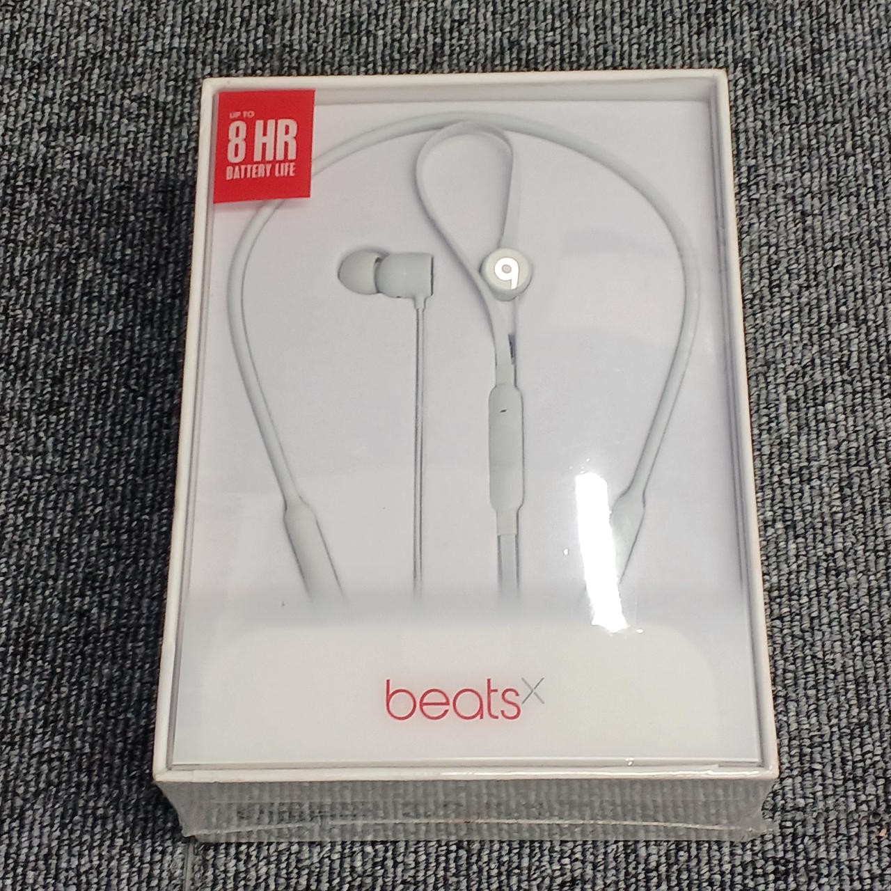 Beats 8Hr Bt Earphones