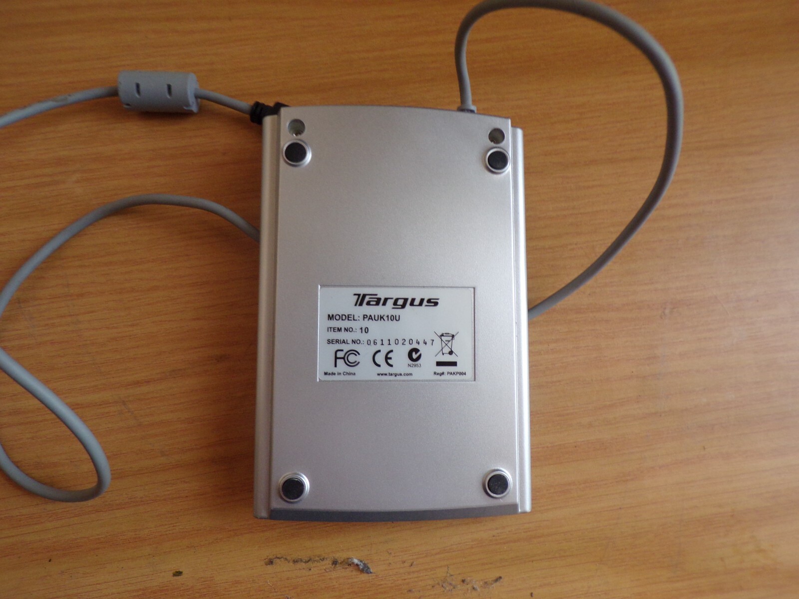 Targus PAUK10U Mini USB Numeric Keypad w/2 USB Ports~Tested & Working