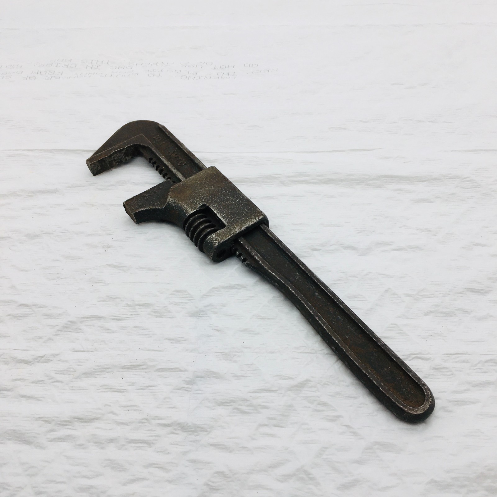 10 IN Auto Pipe Wrench Vintage