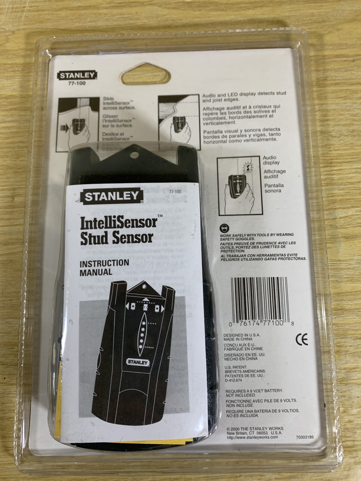 STANLEY INTELLISENSOR stud and joist locator #77-100.