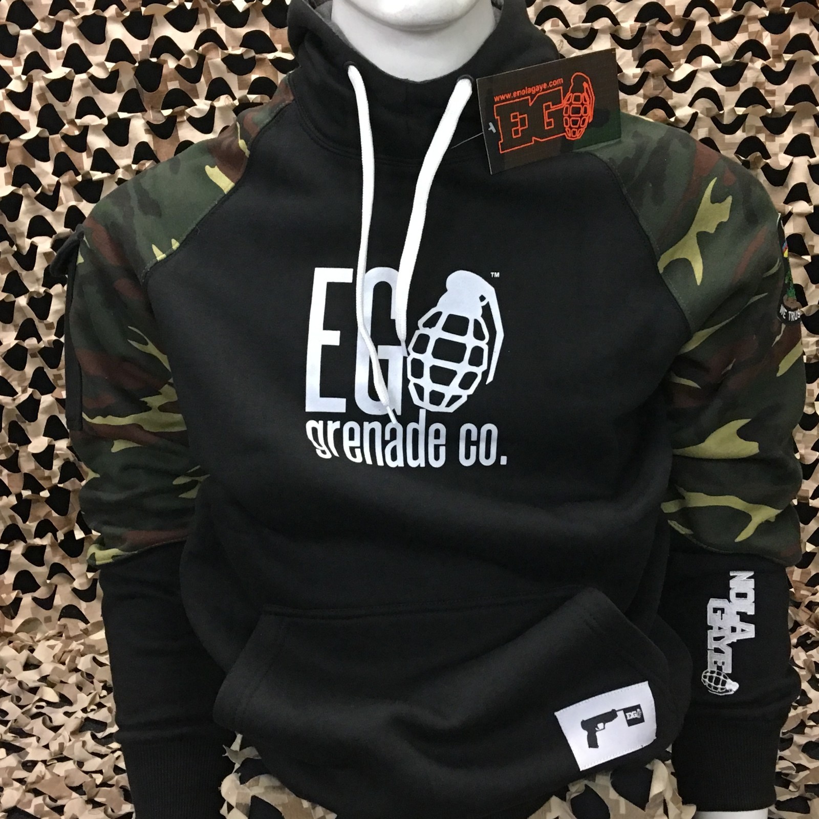 NEW Enola Gaye Tequila Pull Over Hooded Sweatshirt - Black - Medium