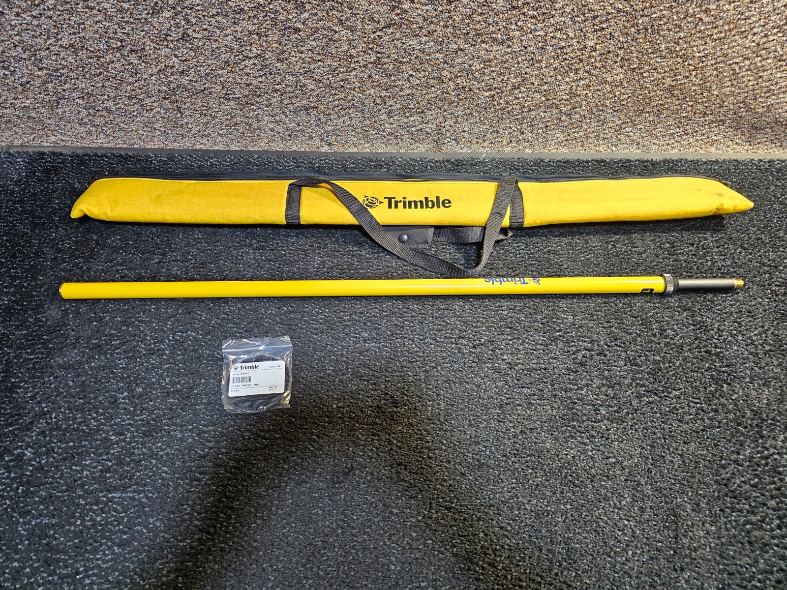 Trimble Radio Antenna Mounting Mast Pole Part with 44092 Adapter Plate