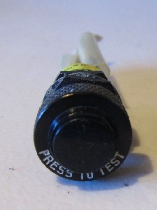 Vtg Aircraft Press to Test Indicator Light Lamp Marco MS25041-7 Green LAST ONES
