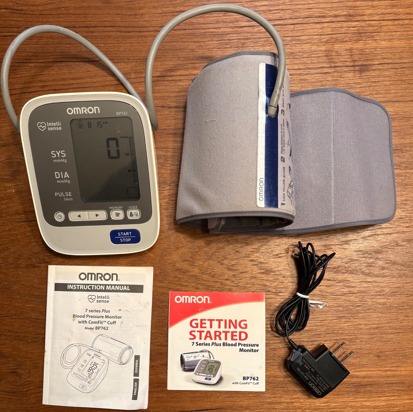 Omron BP762 blood pressure monitor with AC adapter and manuals TESTED WORKS
