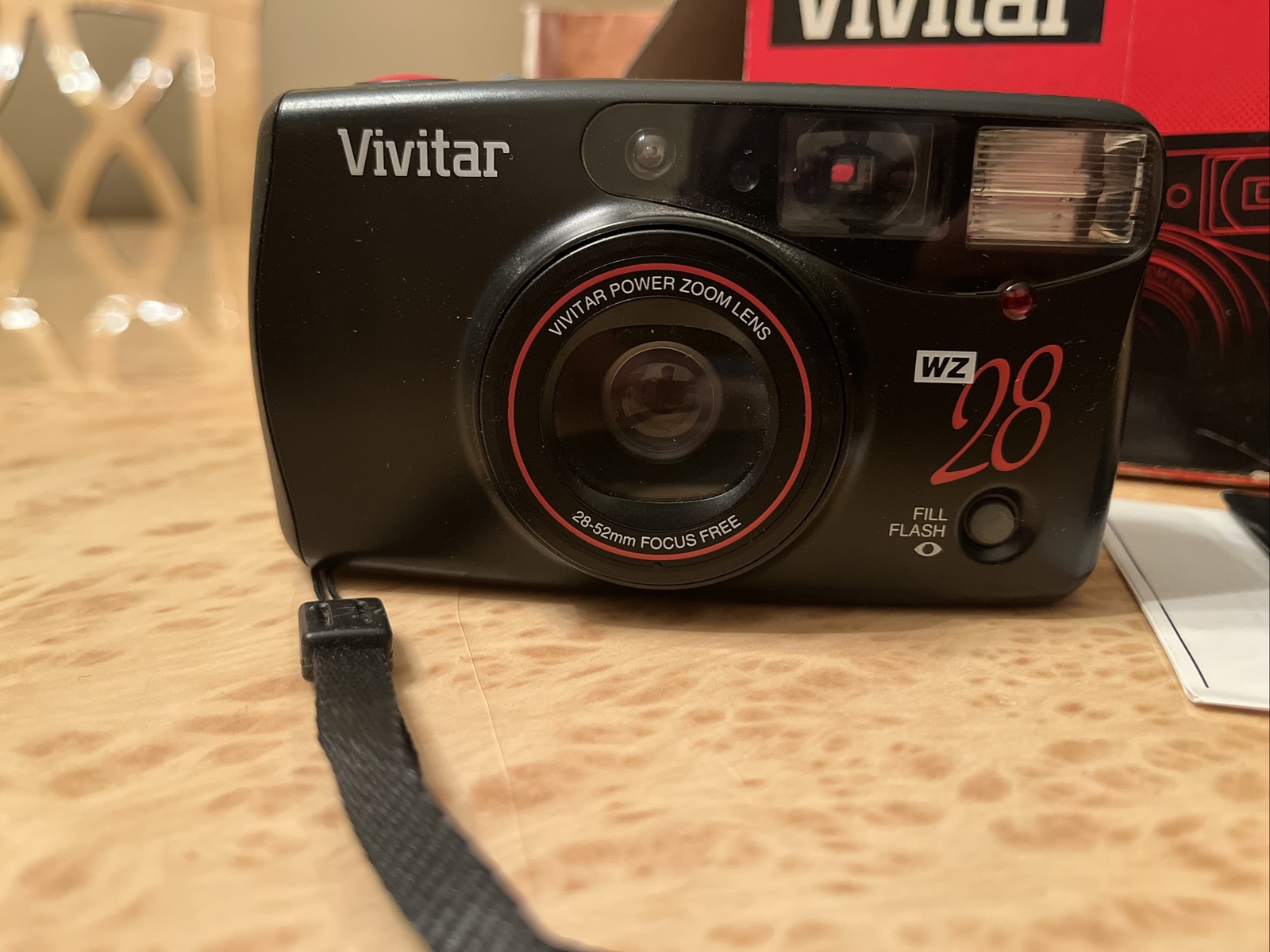 Vivitar Camera WZ28 28 to 52mm Point and Shoot Zoom Lens Original Box And Instr