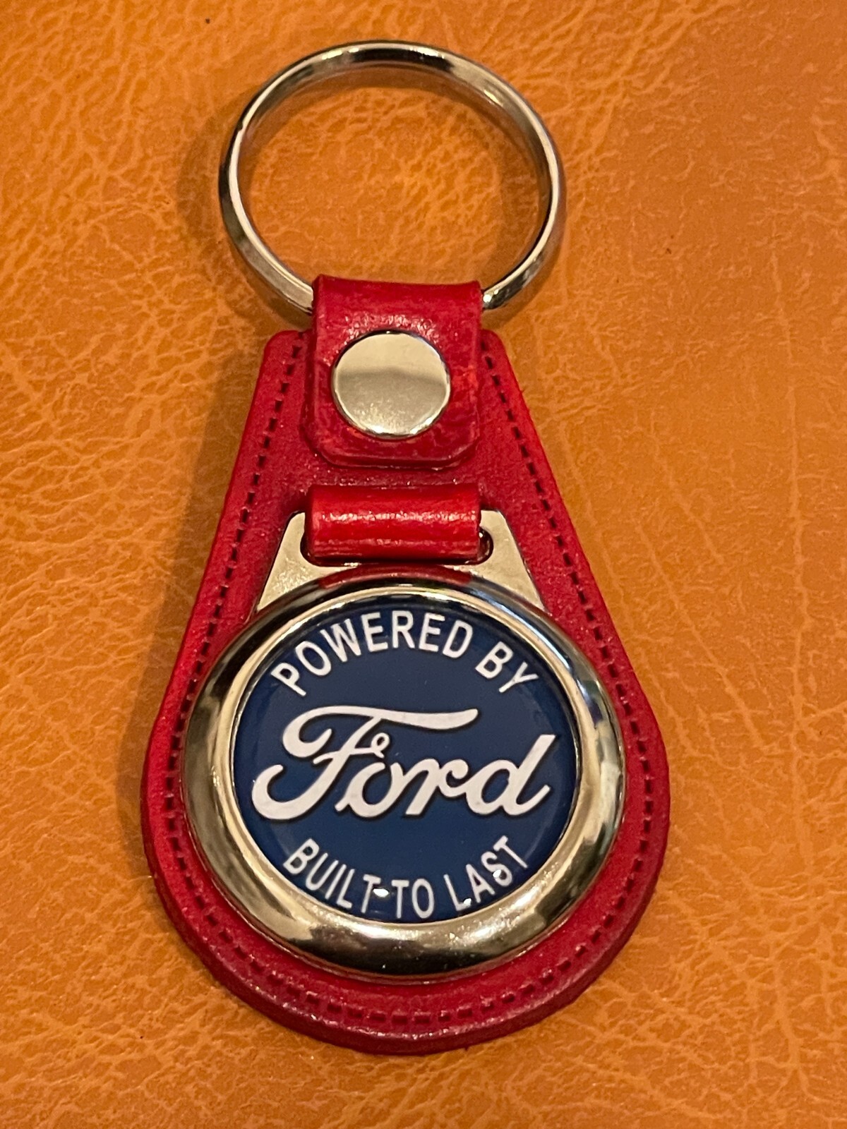 RED PREMIUM LEATHER KEYCHAIN FOR YOUR FORD TRUCK