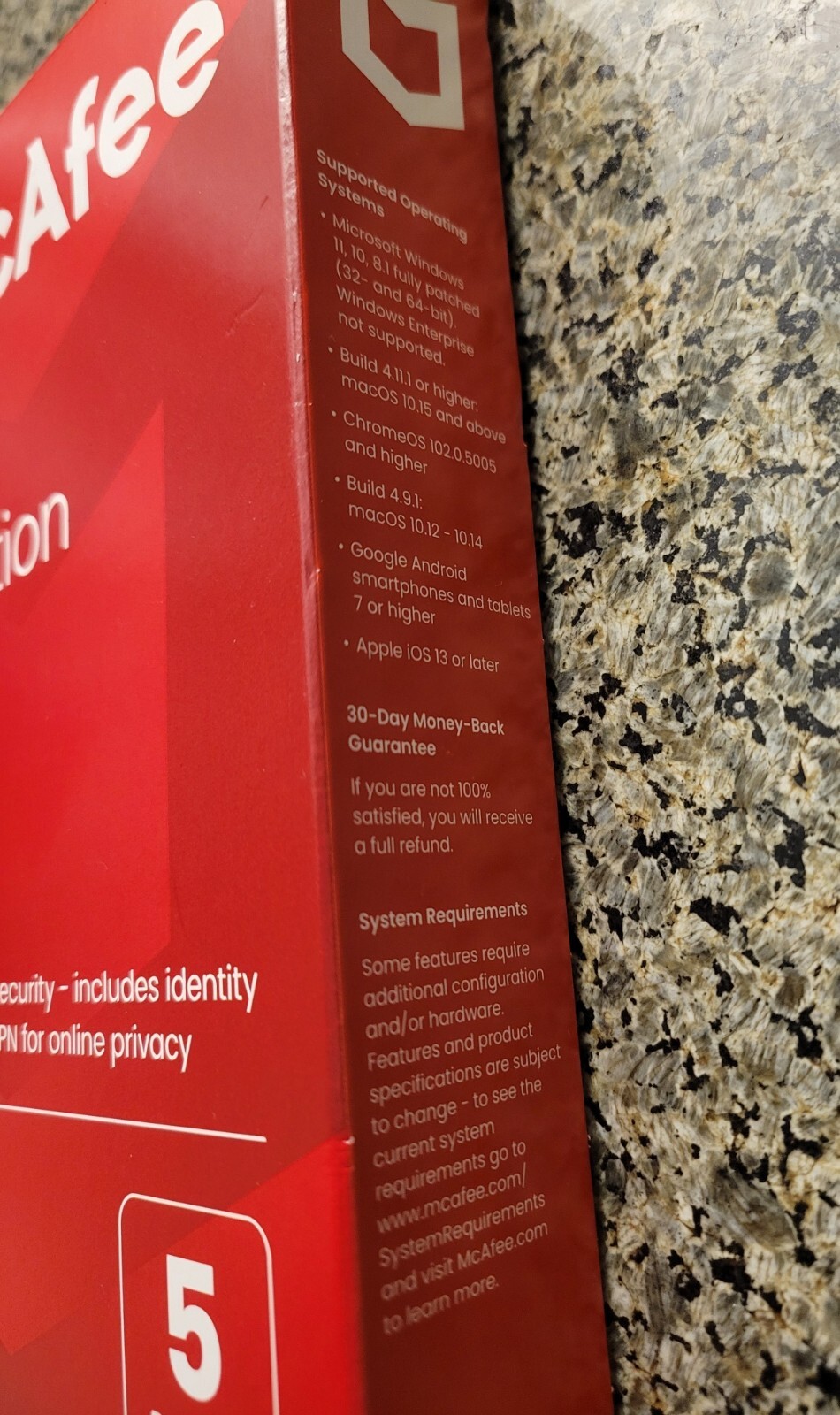 McAfee Total Protection for 5 Users Windows/Mac/Android/iOS/ChromeOS Product Key