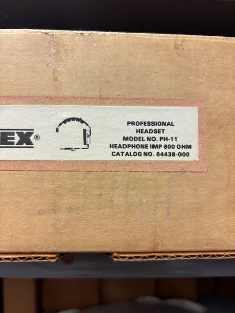 64438-000 /PH-11  TELEX HEADSET NEW SURPLUS
