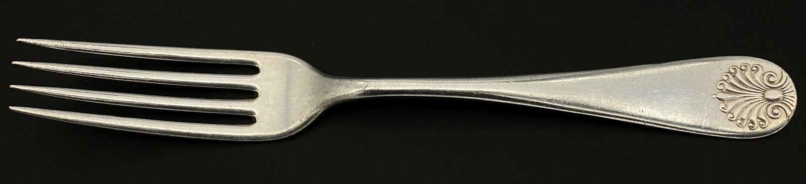 1847 Rogers (Silverplate, 1860) Shell CHOICE