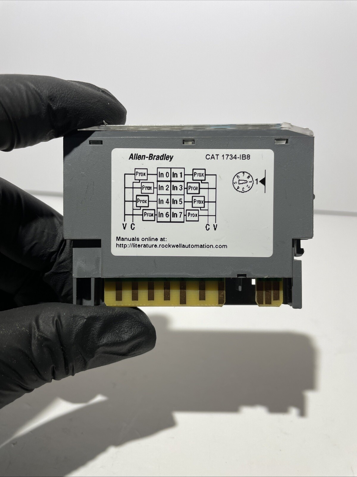 ALLEN BRADLEY 1734-IB8 PLC MODULE