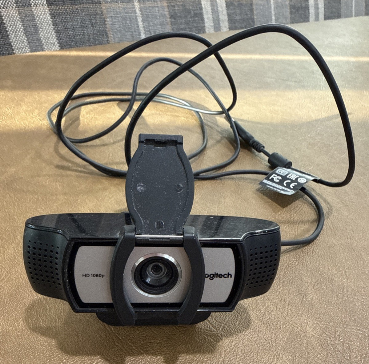 Logitech HD 1080p Webcam Model V-U0031 - Black