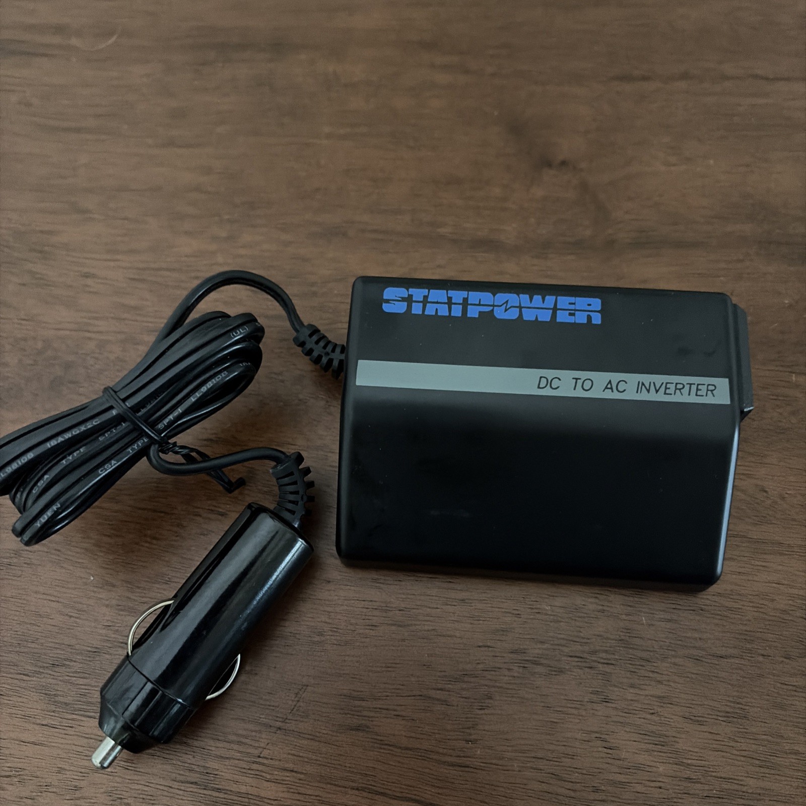 Statpower DC to AC Inverter Model PW-50 Car NotePower Output 115 VAC 0.5A 50W