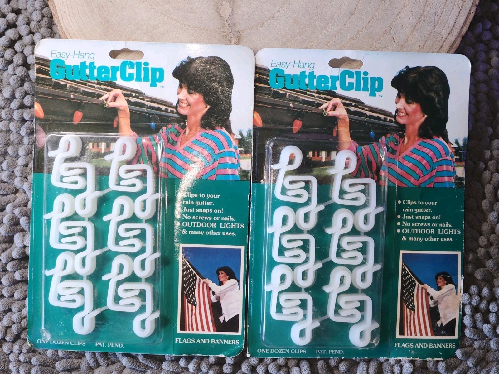 2 Pks~Vintage Easy Hang Outdoor 24 Total Light Clips for Shingles - Gutters~NOS