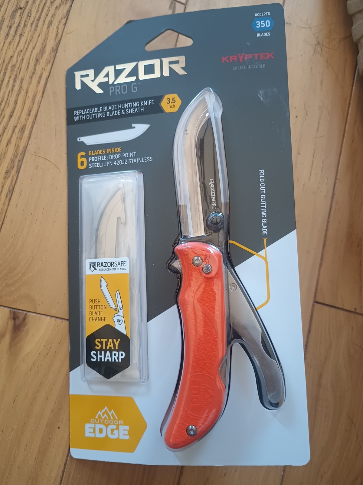 Outdoor Edge Razor-Pro G Folding Knife With 6 Replacement Blades - Orange