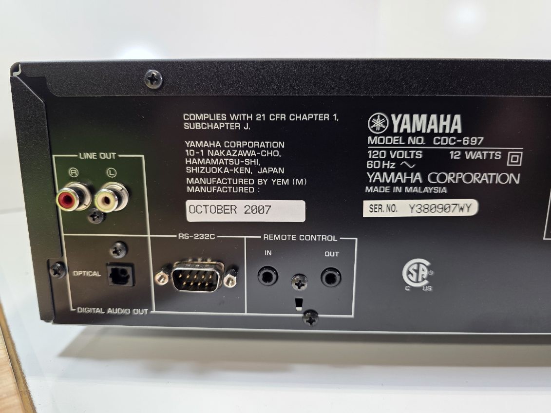 YAMAHA CDC-697 NATURAL SOUND COMPACT 5CD PLAYER NO REMOTE