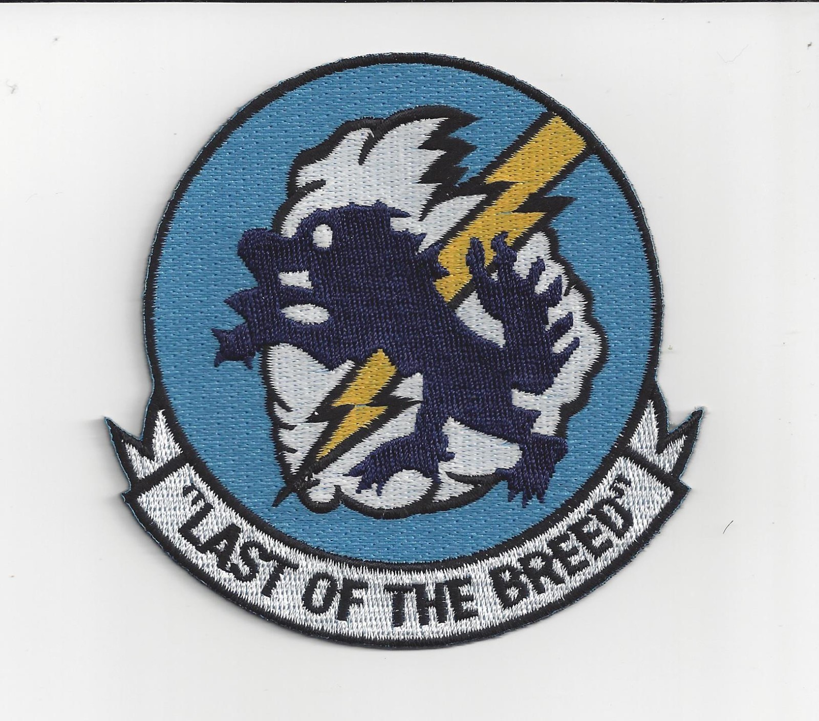 PATCH USAF 524TH FIGHTER SQ LAST OF THE BREED BLACK HOUND                      J