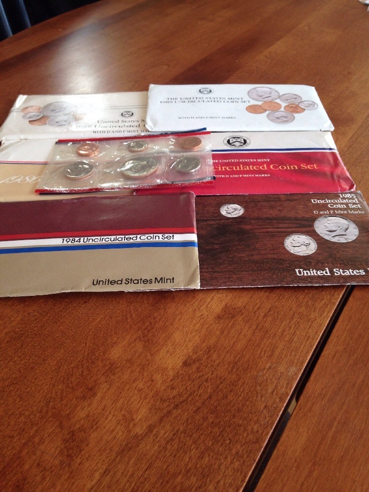 1984-1989 US Mint Sets-6 Sets Philadelphia And Denver Mints