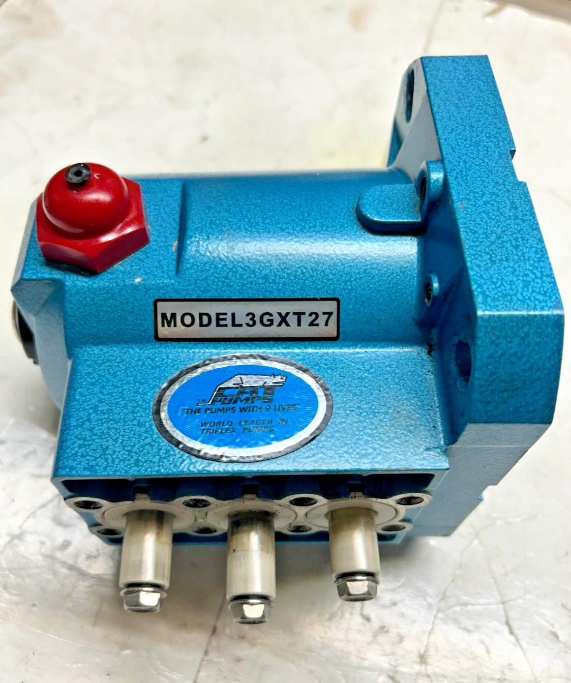 USED - CAT 3GXT27 PUMP CRANKCASE W/PLUNGERS  - USED