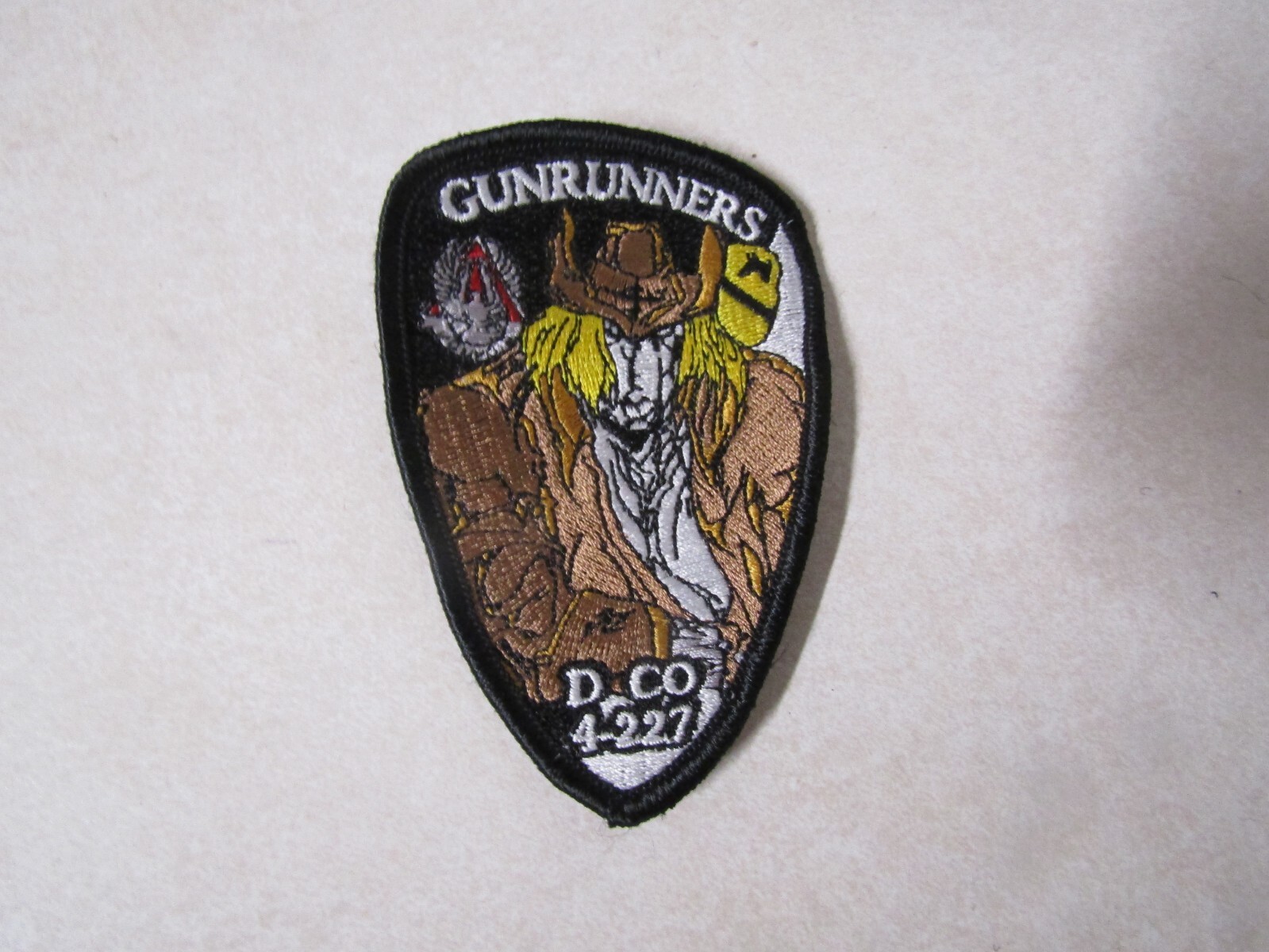 MILITARY PATCH SEW ON D CO 4-227 AVIATION GUNRUNNERS 1ST CAVALRY DIVISION