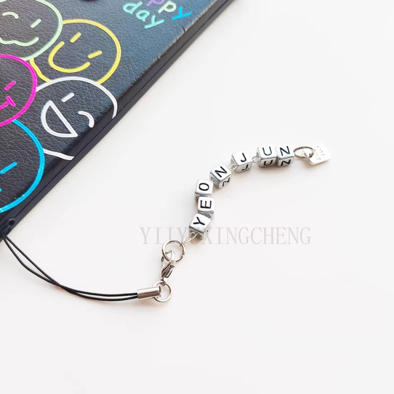 STRAY KIDS PHONE STRAP CHARM FELIX HYUNJIN HAN LEE KNOW KPOP MERCH FANMADE L28