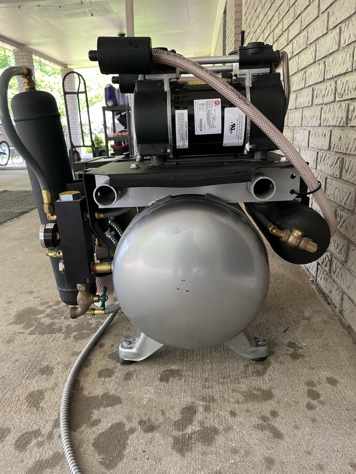Dental Dentistry Midmark Oil Less Air Compressor P21