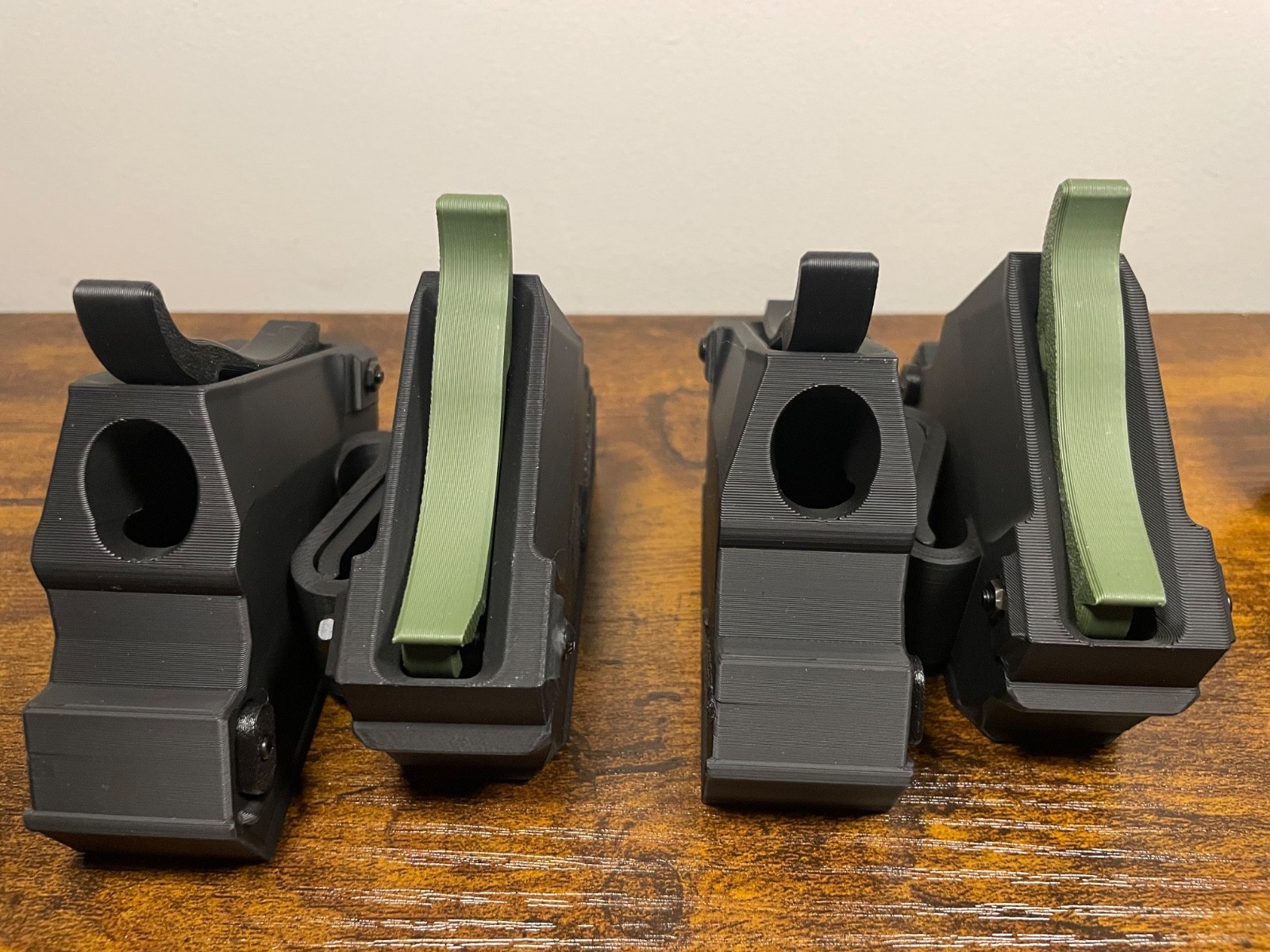 2pack of .556 .223 .300 blackout magazine speed / quick loaders  with belt clip