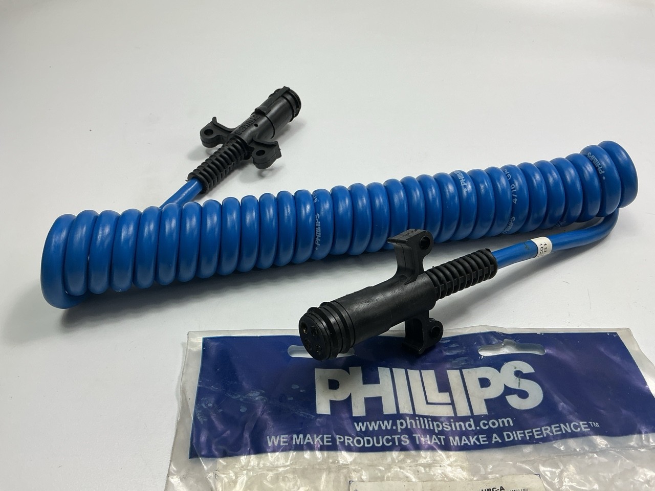 PHILLIPS 19-4710 Cable Assembly, Coiled, 10 Feet., 4/16 Ga., THERMOSEALED Plugs