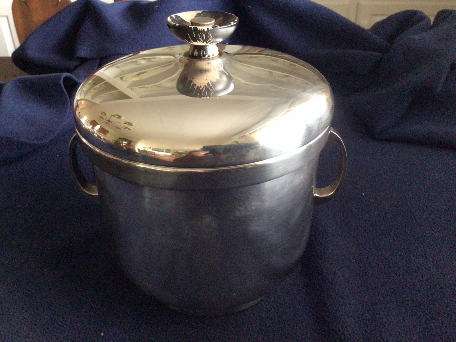 Vintage Sheffield Silver Plate Wine Ice Bucket With Liner Heavy 4 Lbs 3.5 Oz